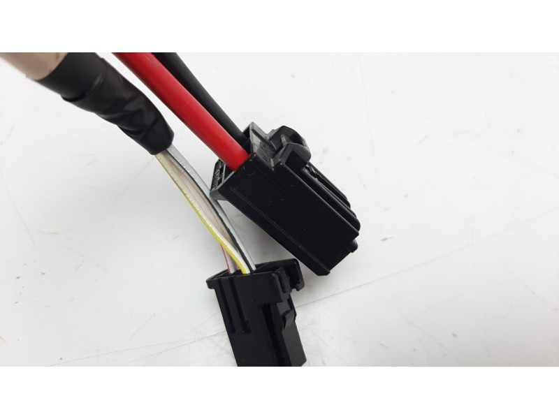 Recambio de columna direccion para toyota yaris 1.5 16v cat referencia OEM IAM 452500D184  
