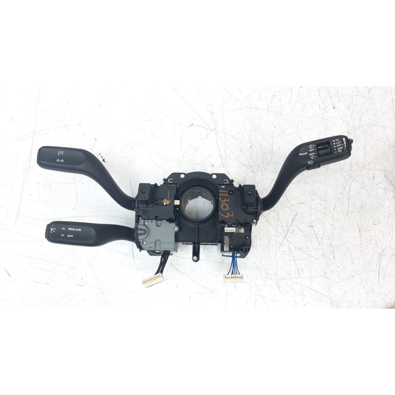 Recambio de mando multifuncion para porsche cayenne (typ 92aa) 3.0 v6 tdi cat referencia OEM IAM 95861307103  