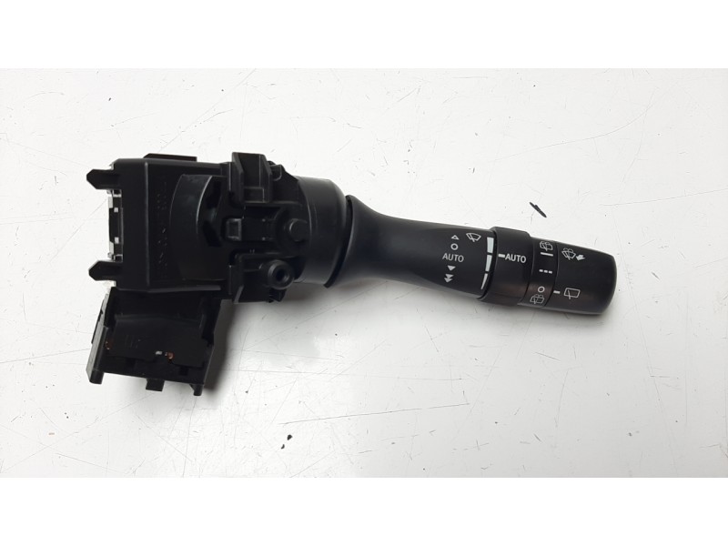 Recambio de mando limpia para toyota yaris 1.5 16v cat referencia OEM IAM 0019017F936  