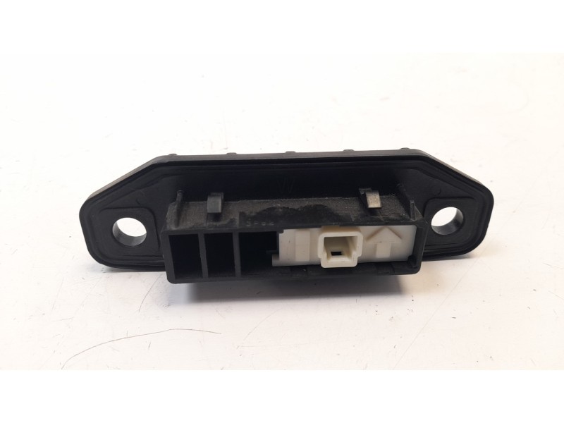 Recambio de maneta exterior porton para toyota yaris 1.5 16v cat referencia OEM IAM 8484028030  