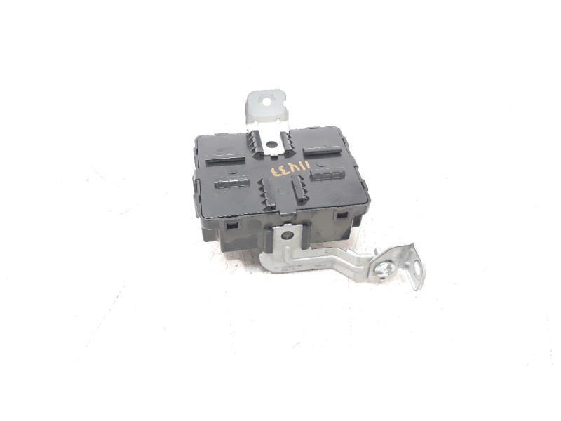 Recambio de modulo electronico para hyundai kona 1.0 tgdi cat referencia OEM IAM 95300J900  