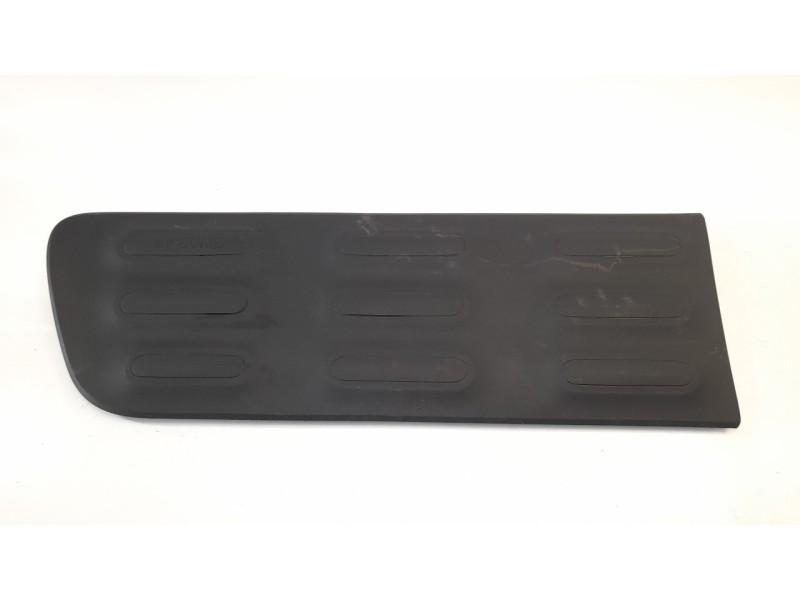 Recambio de moldura para citroen c4 cactus 1.2 12v vti referencia OEM IAM 9801023580  