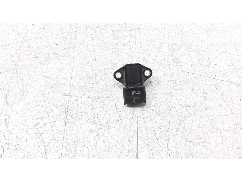 Recambio de sensor presion para hyundai kona 1.0 tgdi cat referencia OEM IAM 392002B050  