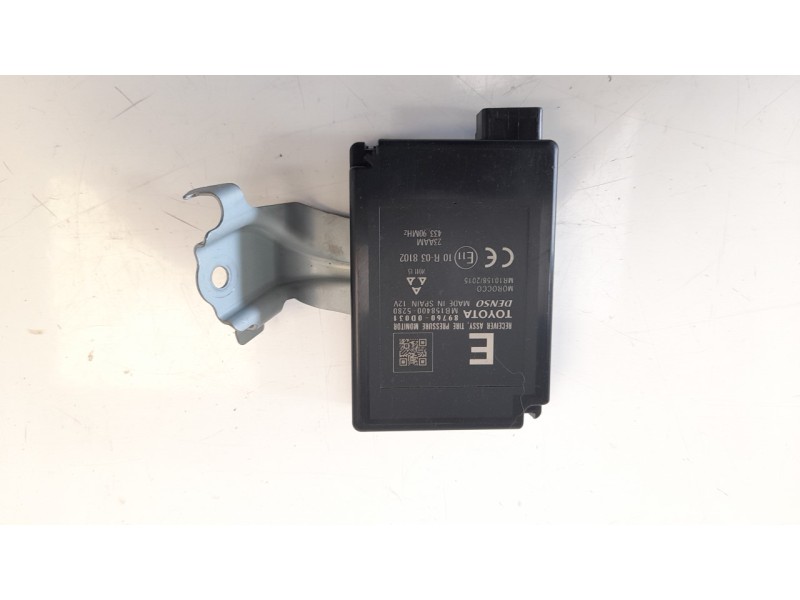 Recambio de modulo electronico para toyota yaris city referencia OEM IAM 897600D031 MB1584005280 10R038102