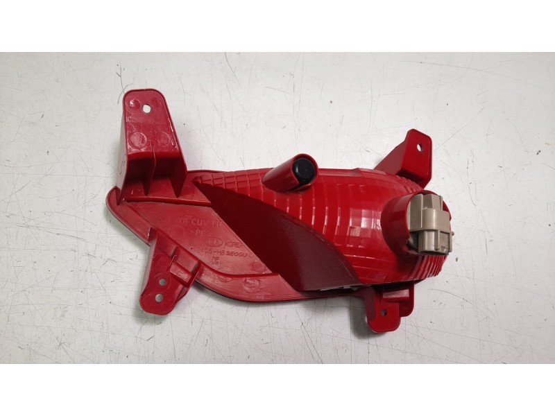Recambio de piloto trasero izquierdo paragolpes para kia stonic (ybcuv) 1.2 cat referencia OEM IAM 92405H8410  