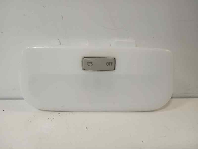 Recambio de luz interior para renault megane iii berlina 5 p dynamique referencia OEM IAM 8200480127  