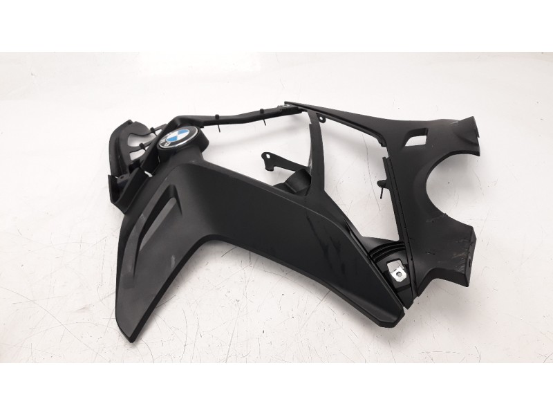 Recambio de moldura para bmw f 800 gt referencia OEM IAM 46638528612  