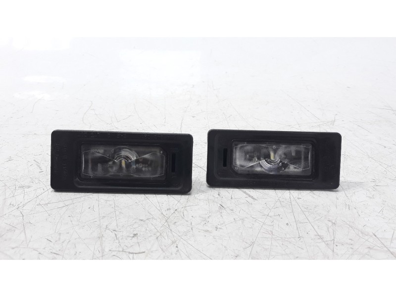 Recambio de piloto matricula para audi a1 sportback (gba) 25 tfsi adrenalin referencia OEM IAM 5NA943021  