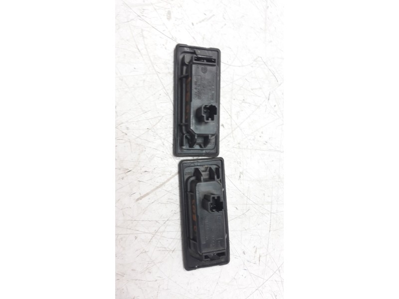 Recambio de piloto matricula para audi a1 sportback (gba) 25 tfsi adrenalin referencia OEM IAM 5NA943021  