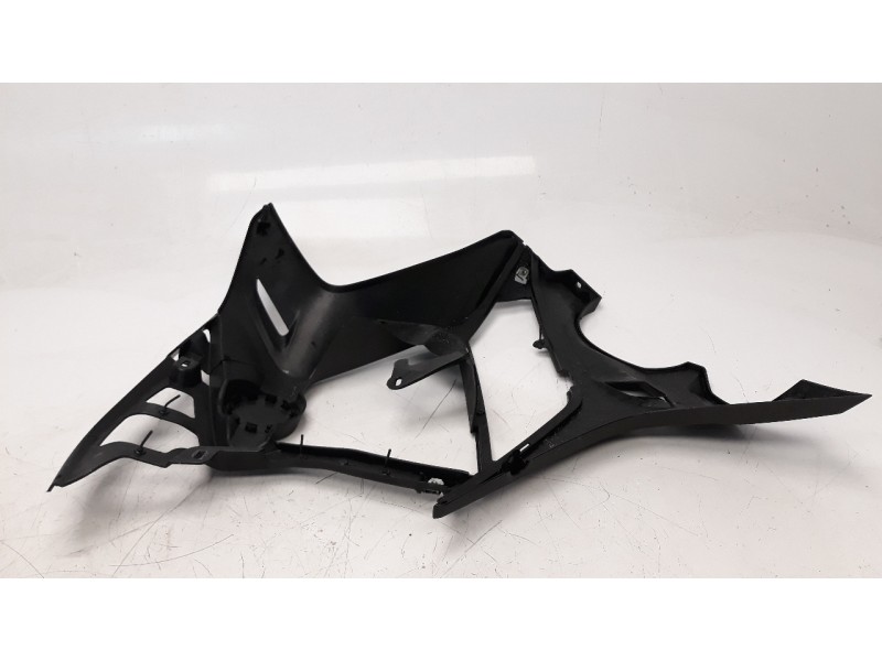 Recambio de moldura para bmw f 800 gt referencia OEM IAM 46638528612  