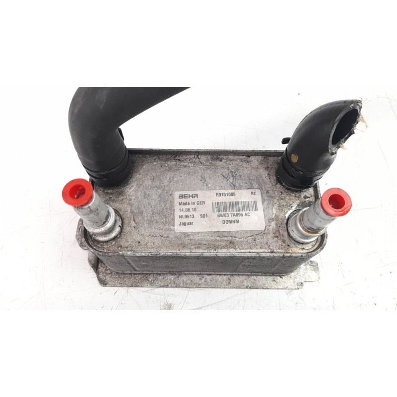 Recambio de enfriador aceite motor para jaguar xf 3.0 v6 diesel cat referencia OEM IAM 8W837A095AC  