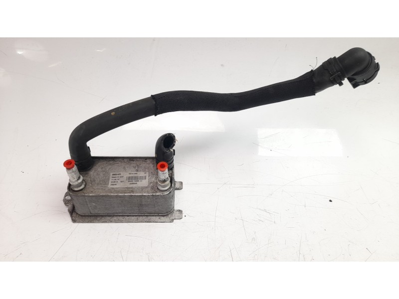 Recambio de enfriador aceite motor para jaguar xf 3.0 v6 diesel cat referencia OEM IAM 8W837A095AC  