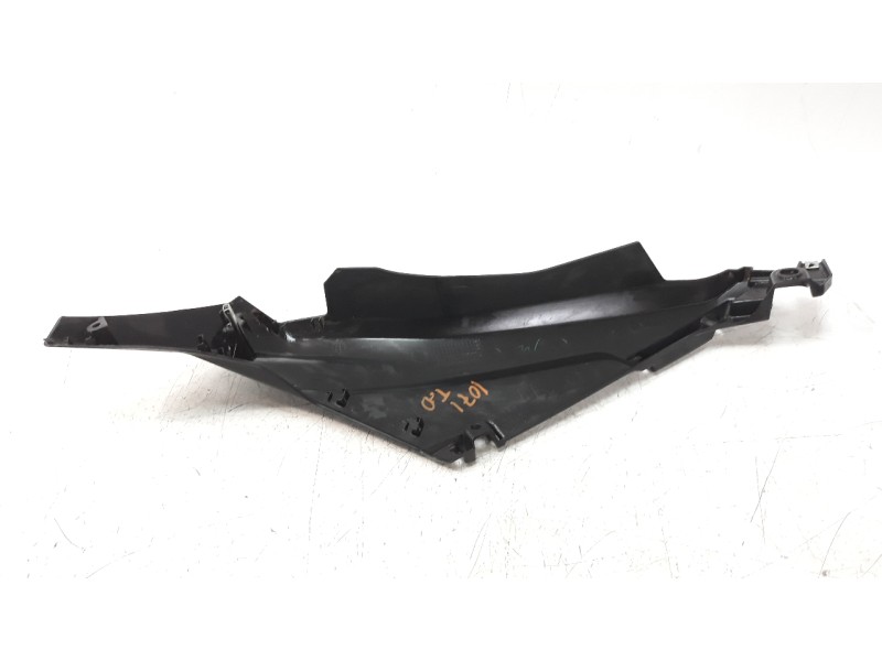 Recambio de moldura para yamaha x-max 125 referencia OEM IAM B74F172F00  