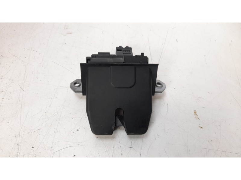 Recambio de cerradura maletero / porton para ford focus lim. referencia OEM IAM 8M51R442A66CA  