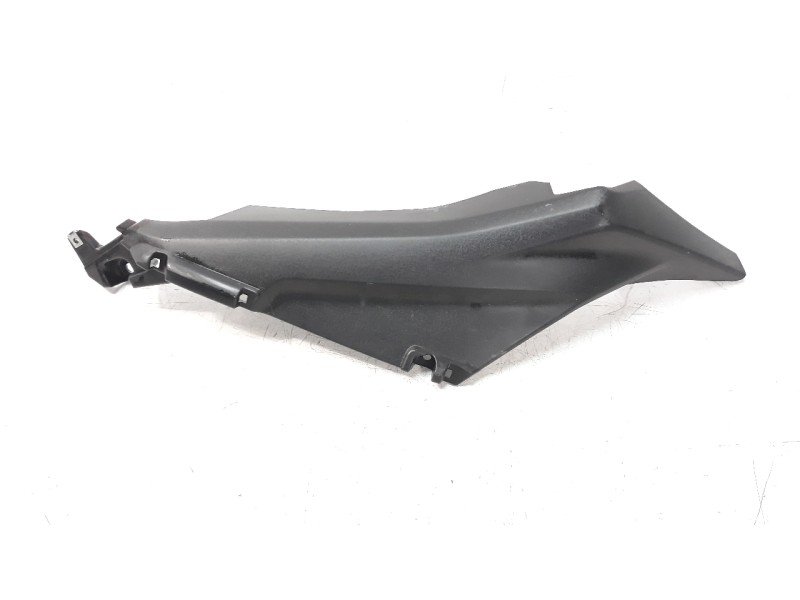 Recambio de moldura para yamaha x-max 125 referencia OEM IAM B74F172F00  