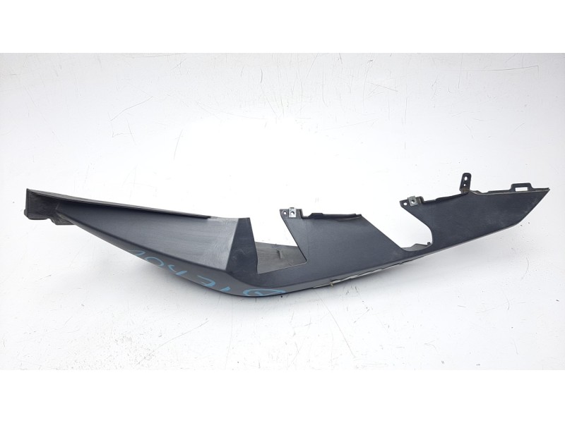 Recambio de moldura para yamaha x-max 125 referencia OEM IAM BL1F173100  