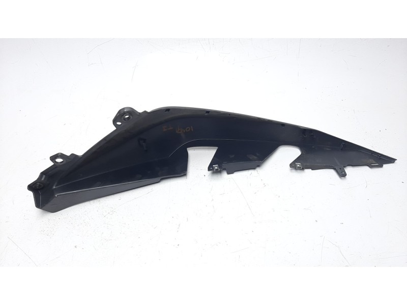 Recambio de moldura para yamaha x-max 125 referencia OEM IAM BL1F173100  