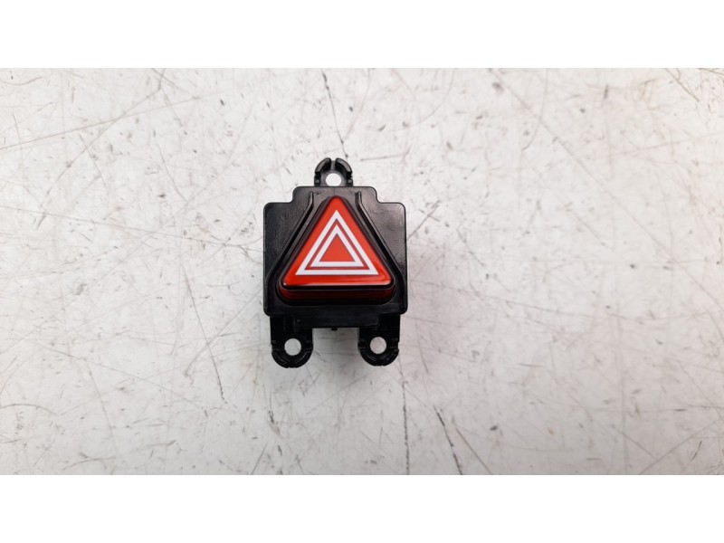 Recambio de warning para kia sportage 1.6 gdi cat referencia OEM IAM 93790P1000WK  