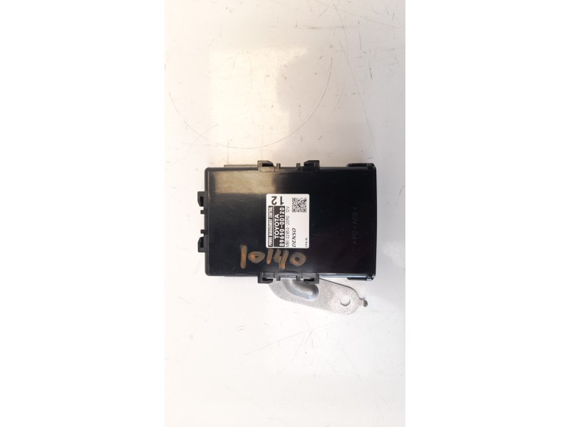 Recambio de modulo electronico para toyota yaris city referencia OEM IAM 896900D120  