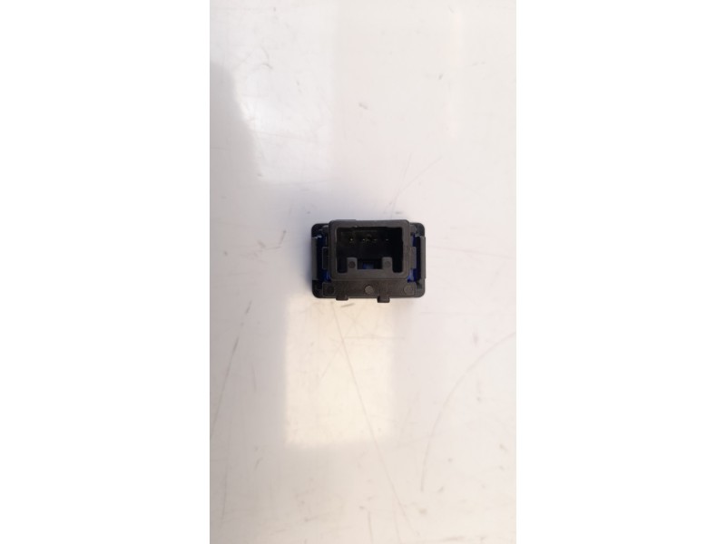 Recambio de interruptor para toyota yaris city referencia OEM IAM 841520D090  