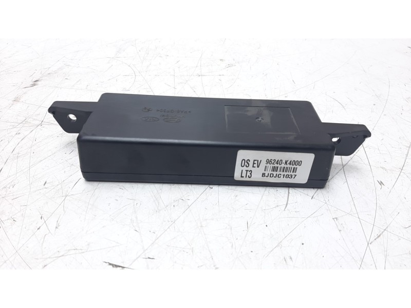 Recambio de modulo electronico para hyundai kona referencia OEM IAM 96240K4000  
