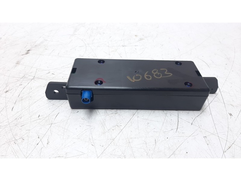 Recambio de modulo electronico para hyundai kona referencia OEM IAM 96240K4000  