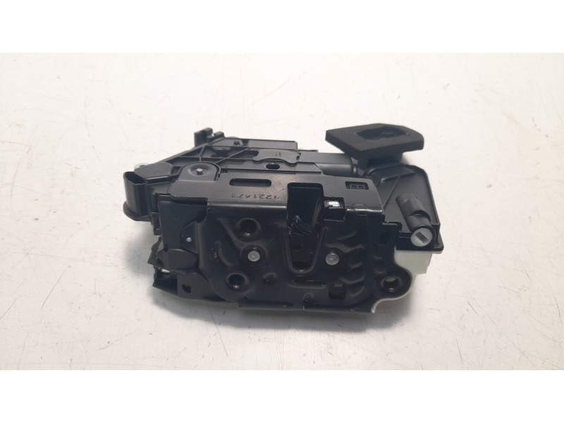 Recambio de cerradura puerta delantera derecha para volkswagen new beetle (9c1/1c1) referencia OEM IAM 5K1837016D  