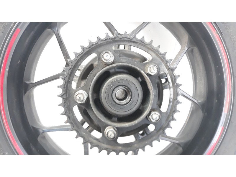 Recambio de llanta para honda cbr 650r referencia OEM IAM 42650MJEDB0ZA  
