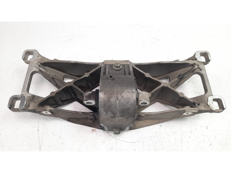 Recambio de soporte motor derecho para jaguar xf 3.0 v6 diesel cat referencia OEM IAM 6W936A026A  