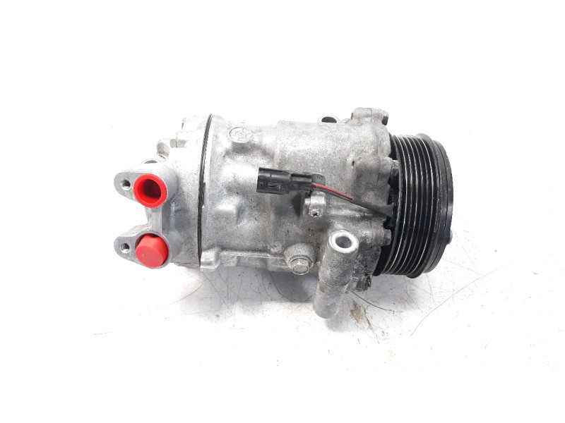 Recambio de compresor aire acondicionado para dacia jogger expression jogger referencia OEM IAM 926003380R  