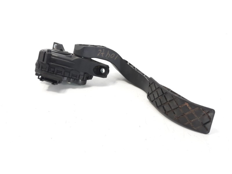 Recambio de potenciometro pedal para audi a4 berlina (8e) 2.0 tdi referencia OEM IAM 8E1721523G  