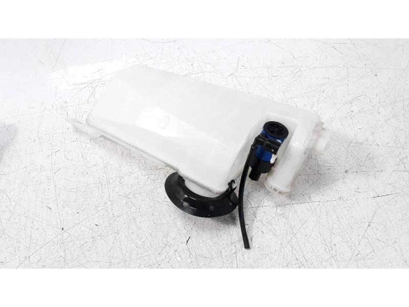 Recambio de deposito limpia para dacia jogger expression jogger referencia OEM IAM 289105693R  