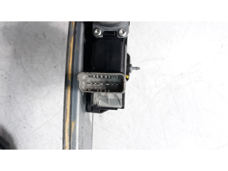 Recambio de elevalunas delantero izquierdo para dacia jogger expression jogger referencia OEM IAM 807214480R  