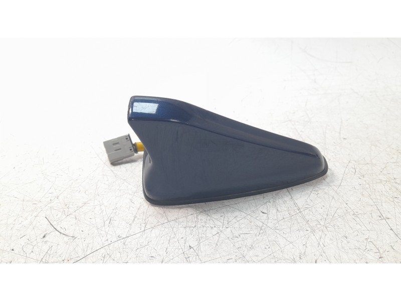 Recambio de antena para hyundai i30 (pd) 1.0 tgdi cat referencia OEM IAM 96210G4100  