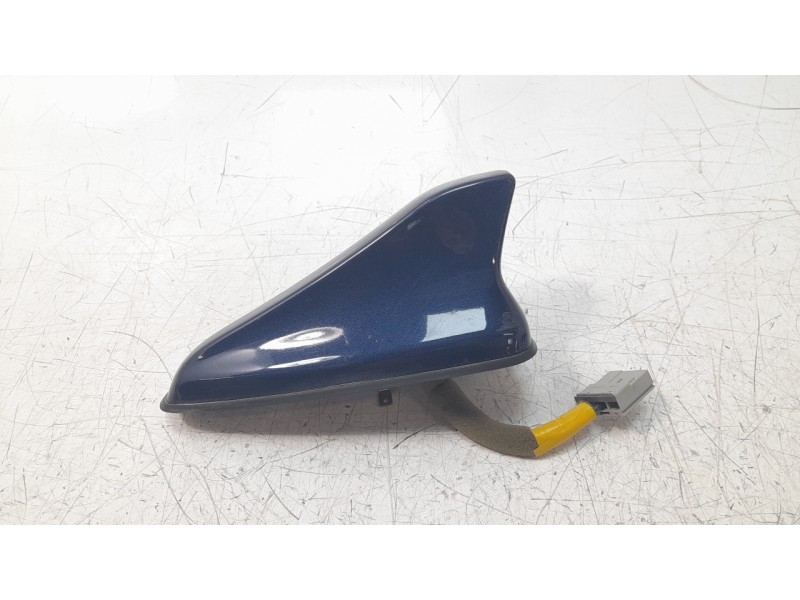 Recambio de antena para hyundai i30 (pd) 1.0 tgdi cat referencia OEM IAM 96210G4100  