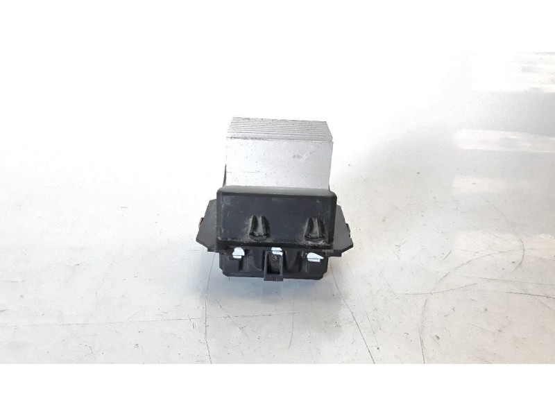 Recambio de resistencia calefaccion para dacia jogger expression jogger referencia OEM IAM T1033613F  