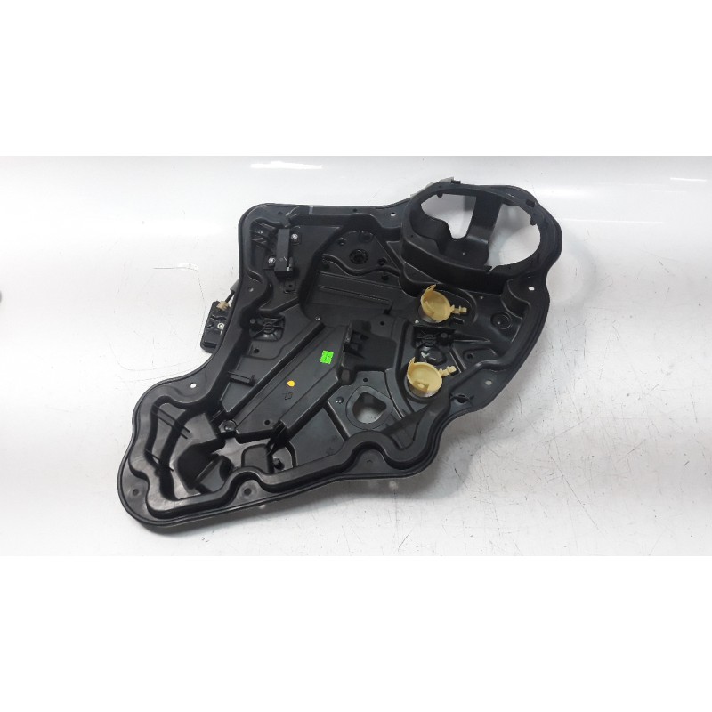 Recambio de elevalunas trasero izquierdo para jeep compass ii 2.0 m-jet cat referencia OEM IAM C47520104 68243945AA 