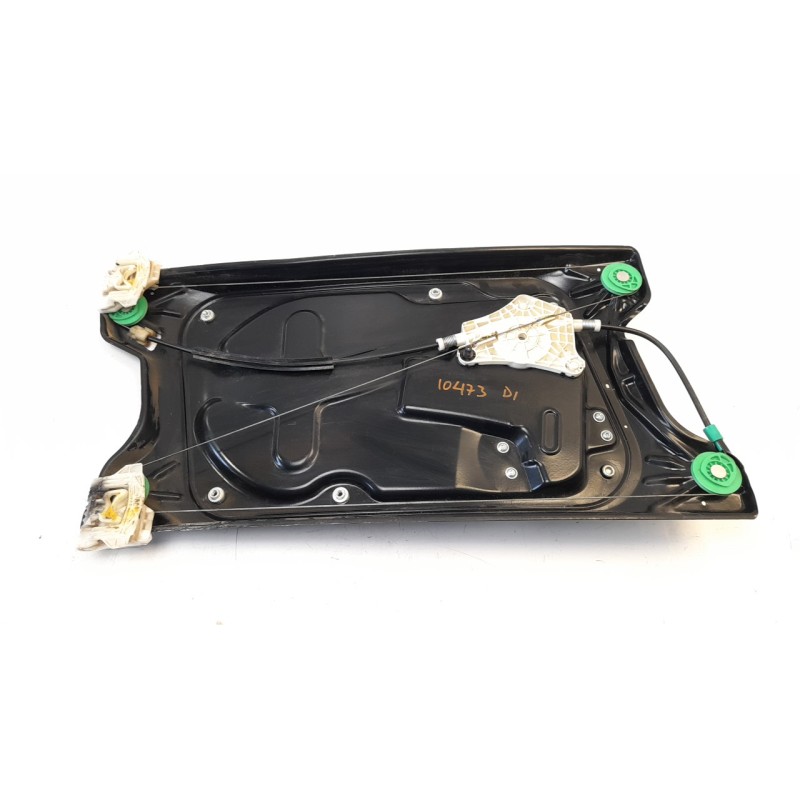 Recambio de elevalunas delantero izquierdo para land rover discovery 2.7 td v6 cat referencia OEM IAM CUH500240  