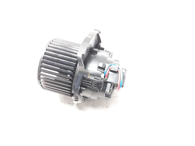 Recambio de ventilador calefaccion para dacia jogger expression jogger referencia OEM IAM 272109977R  