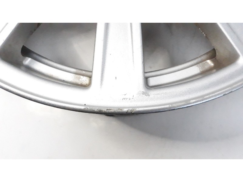 Recambio de llanta para land rover discovery 2.7 td v6 cat referencia OEM IAM 18PULGADAS 7H221007BA 