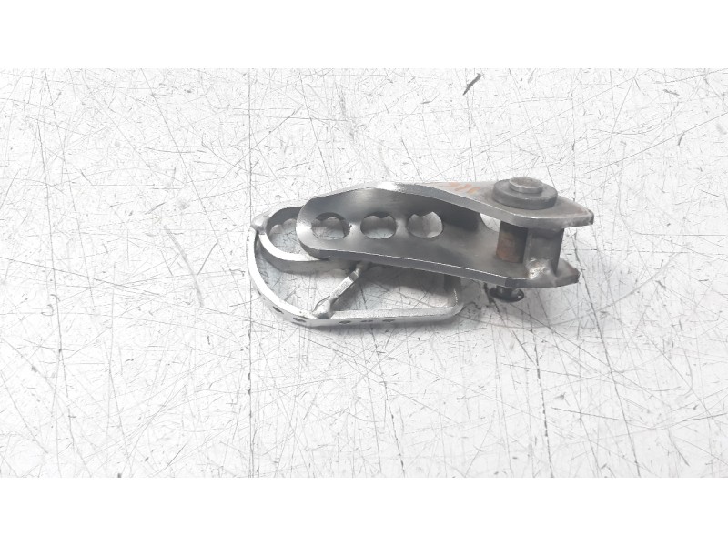 Recambio de estribo para bmw r 1200 gs/r/hp2 referencia OEM IAM 46717729281  