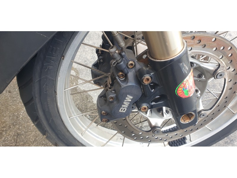 Recambio de pinza de freno delantera derecha para bmw r 1200 gs/r/hp2 referencia OEM IAM 34117684960  