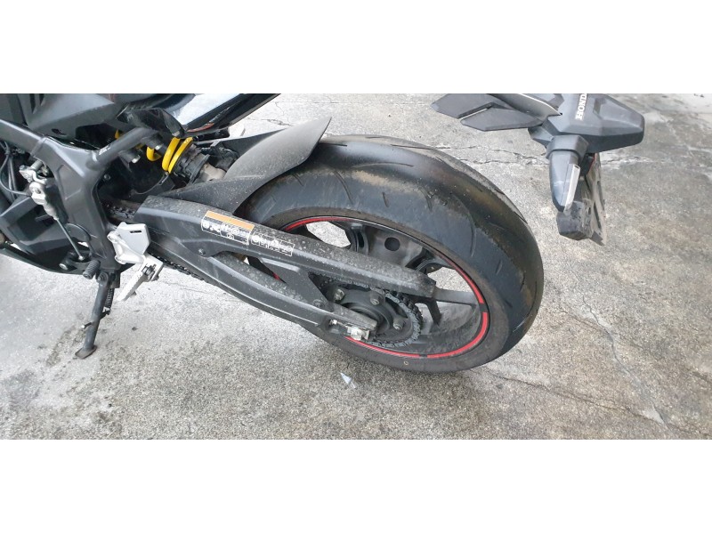 Recambio de llanta para honda cbr 650r referencia OEM IAM 42650MJEDB0ZA  