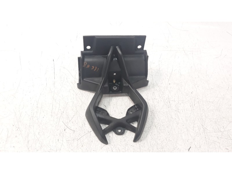 Recambio de portamatriculas para bmw r 1200 gs/r/hp2 referencia OEM IAM 46627667683  