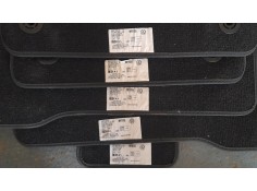 Recambio de juego alfombrillas para volkswagen touran (5t1) 2.0 tdi referencia OEM IAM 5TB864435 5TB864436 5TA864450 2