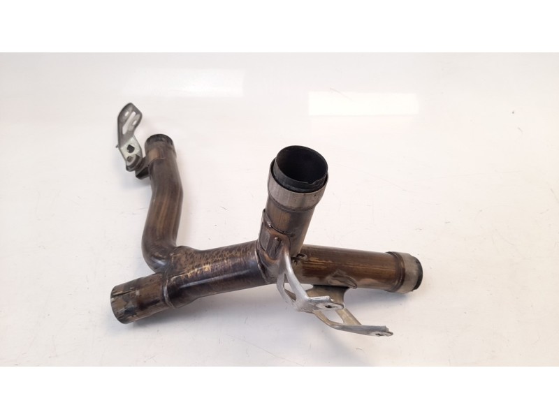 Recambio de colector escape para ducati monster 696 m 696 referencia OEM IAM 82431441A  
