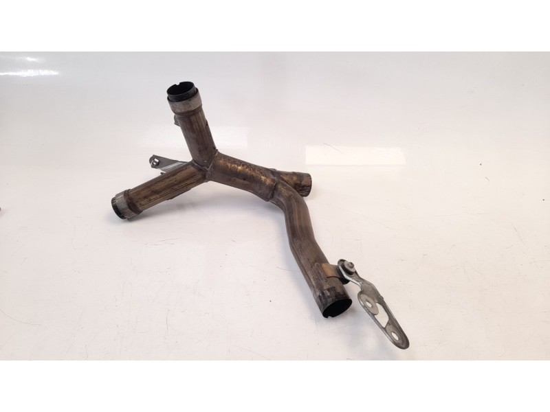 Recambio de colector escape para ducati monster 696 m 696 referencia OEM IAM 82431441A  