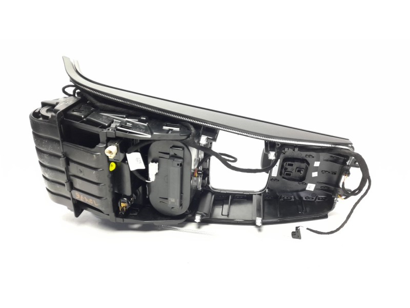 Recambio de apoyabrazos central para mercedes-benz cla-klasse (bm 118) 1.3 cat referencia OEM IAM A17768057019051  