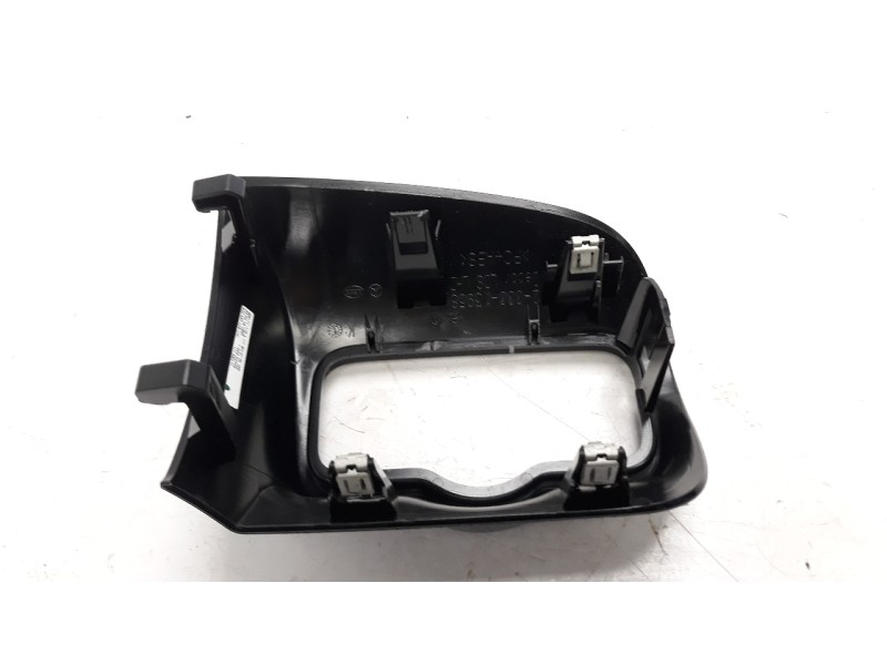 Recambio de moldura para mercedes-benz cla-klasse (bm 118) 1.3 cat referencia OEM IAM A1776809700  