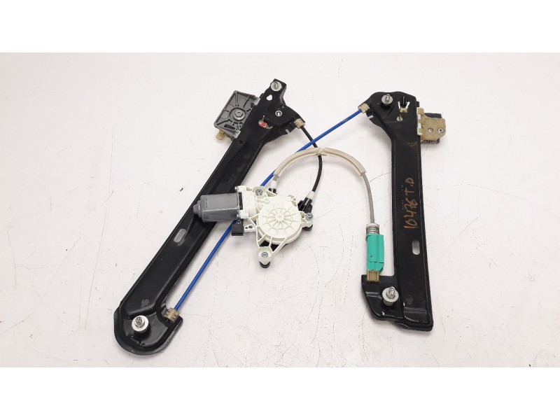 Recambio de elevalunas trasero derecho para mercedes-benz cla-klasse (bm 118) 1.3 cat referencia OEM IAM A1187300601  